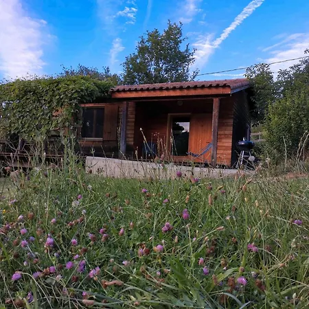 Chalet Jaune - Piscine Partagee