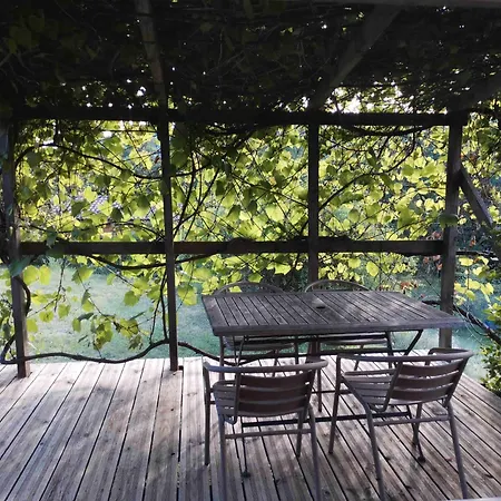 Chalet Jaune - Piscine Partagee Darbres